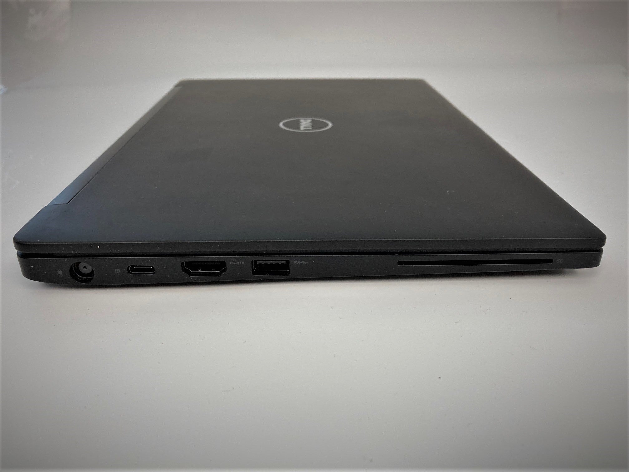 Dell Latitude 5490/E5490 Ultrabook Laptop Intel Core i7 1.9 Dell Latitude 5490/E5490 Ultrabook Laptop Intel Core i7 1.9